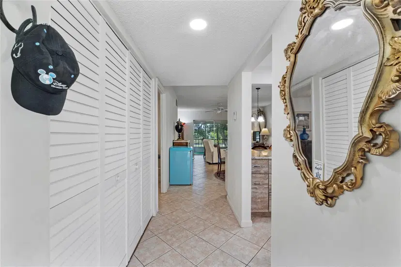 Picture of 7610 NW 1St St 207, Margate FL 33063