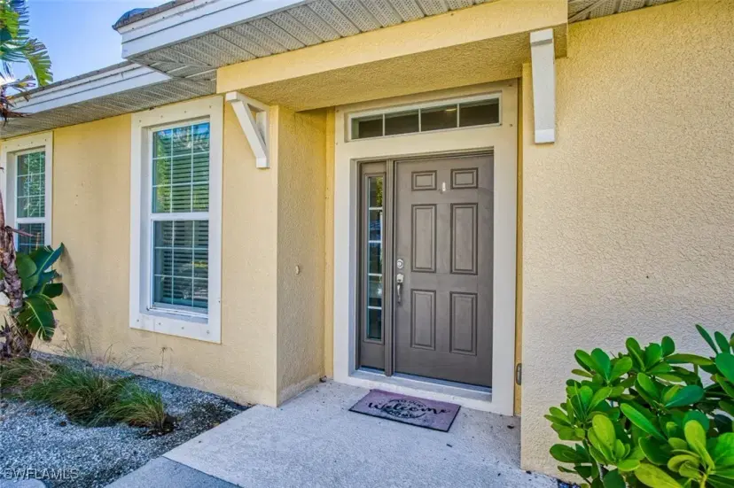 Picture of 14603 Abaco Lakes Dr, Fort Myers FL 33908