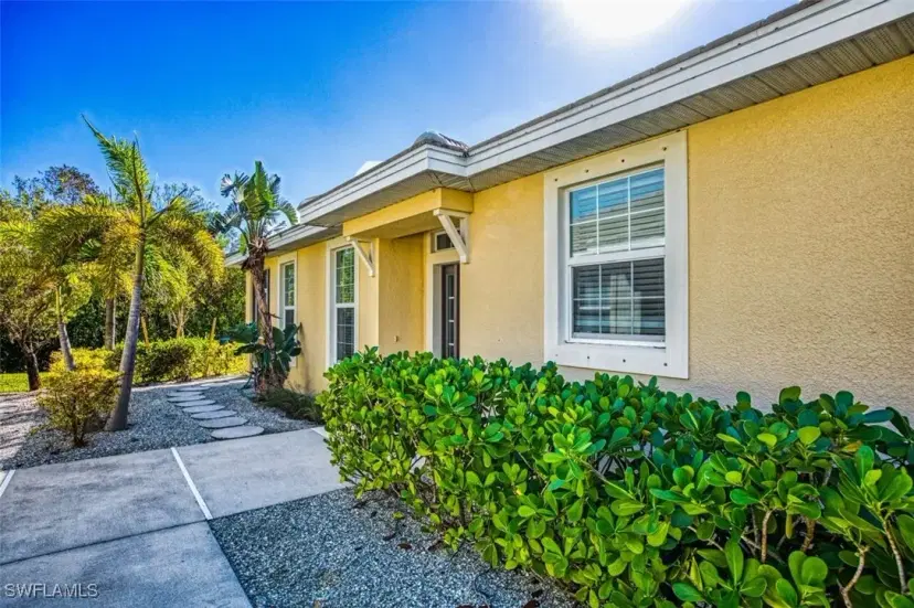 Picture of 14603 Abaco Lakes Dr, Fort Myers FL 33908