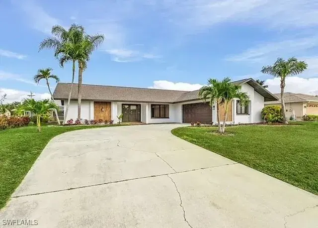 Picture of 813 SW 52Nd St, Cape Coral FL 33914
