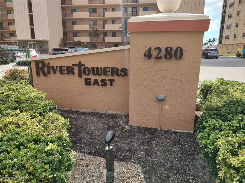 Picture of 4280 SE 20Th Pl 402, Cape Coral FL 33904