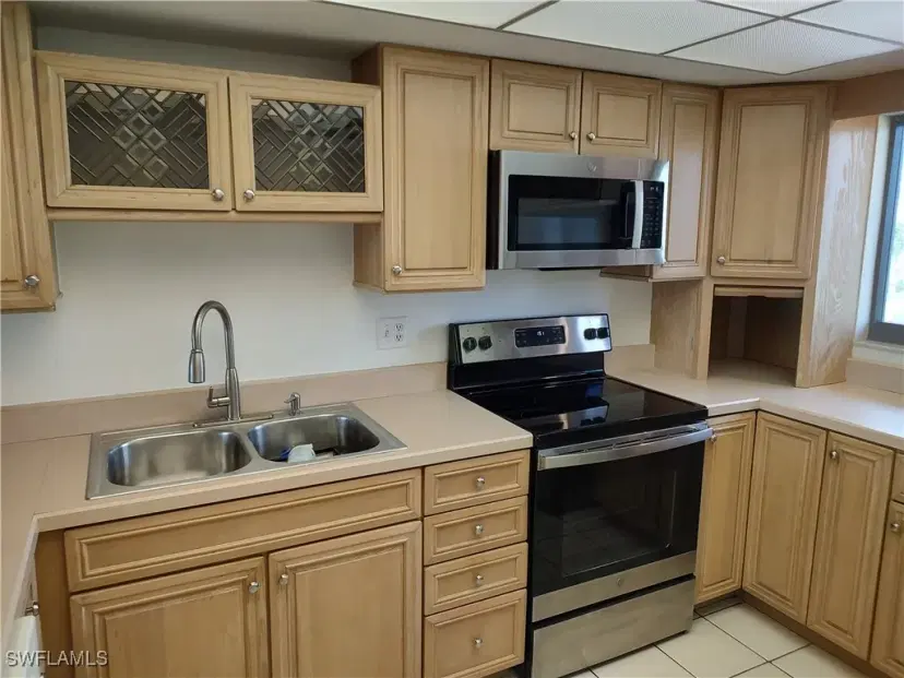 Picture of 4280 SE 20Th Pl 402, Cape Coral FL 33904