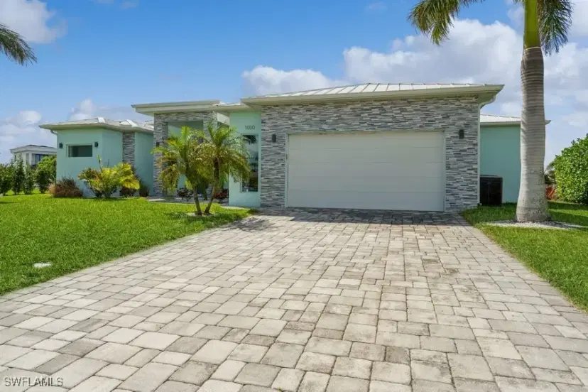 Picture of 1000 NW 37Th Pl, Cape Coral FL 33993