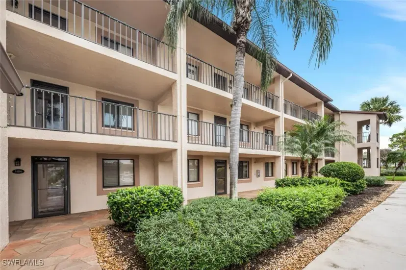 Picture of 7300 Saint Ives Way 5208, Naples FL 34104