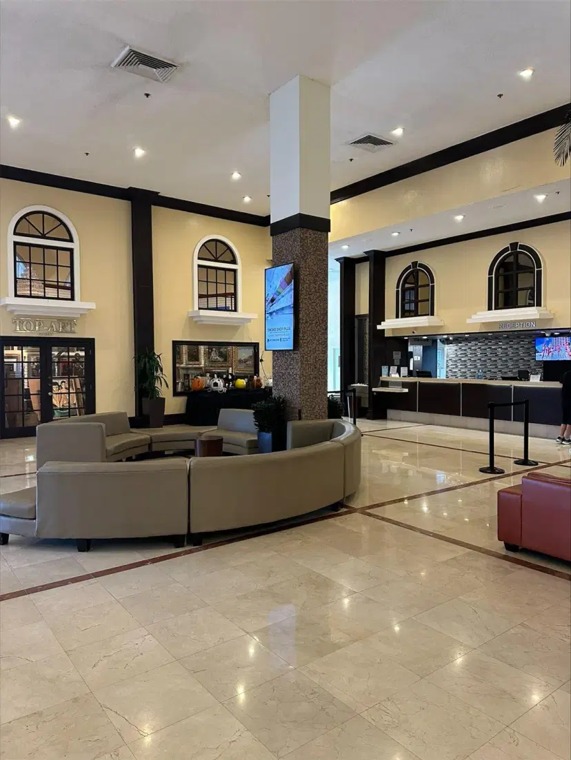 Picture of 19201 Collins Ave 1048, North Miami Beach FL 33160