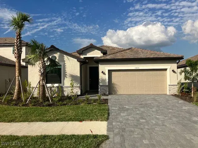 Picture of 13830 Hunter Oak Dr, Fort Myers, FL 33913