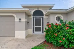 Picture of 102 SE 39Th Ter, Cape Coral, FL 33904
