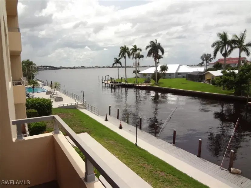 Picture of 1766 Cape Coral Pkwy E 208, Cape Coral FL 33904
