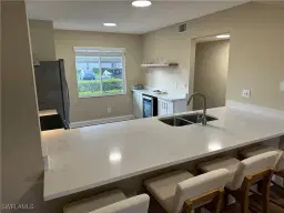 Picture of 6945 Dennis Cir I-104, Naples, FL 34104