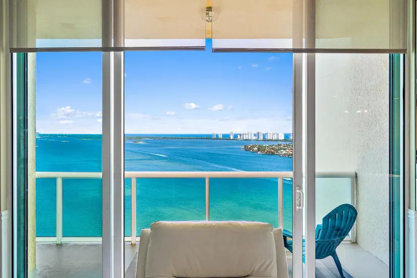 Picture of 2650 Lake Shore Drive 2403, Riviera Beach FL 33404