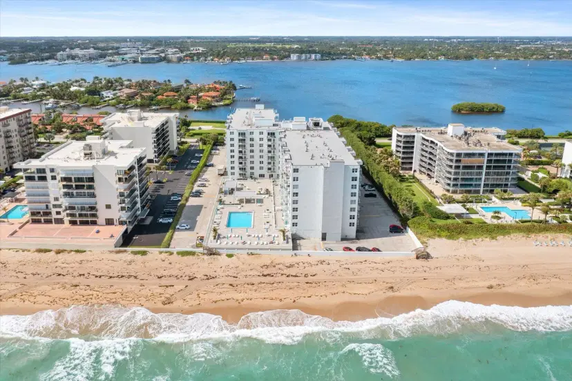 Picture of 3450 S Ocean Boulevard 324, Palm Beach FL 33480