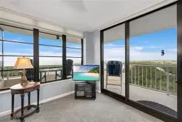 Picture of 440 Seaview Ct 1012, Marco Island, FL 34145