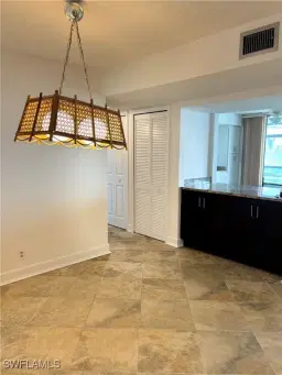 Picture of 3490 N Key Dr 113, North Fort Myers, FL 33903