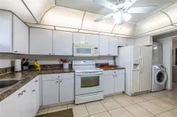 Picture of 5900 NW 44 115, Lauderhill, FL 33319