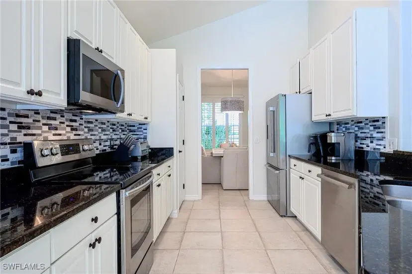 Picture of 12925 Brynwood Way, Naples FL 34105