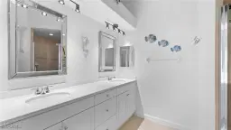 Picture of 8598 Via Lungomare Cir 304, Estero, FL 33928
