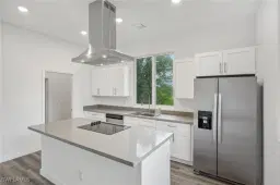 Picture of 532 Long Island St E, Lehigh Acres, FL 33974