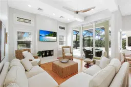 Picture of 716 Shadow Lake Ln, Naples, FL 34108