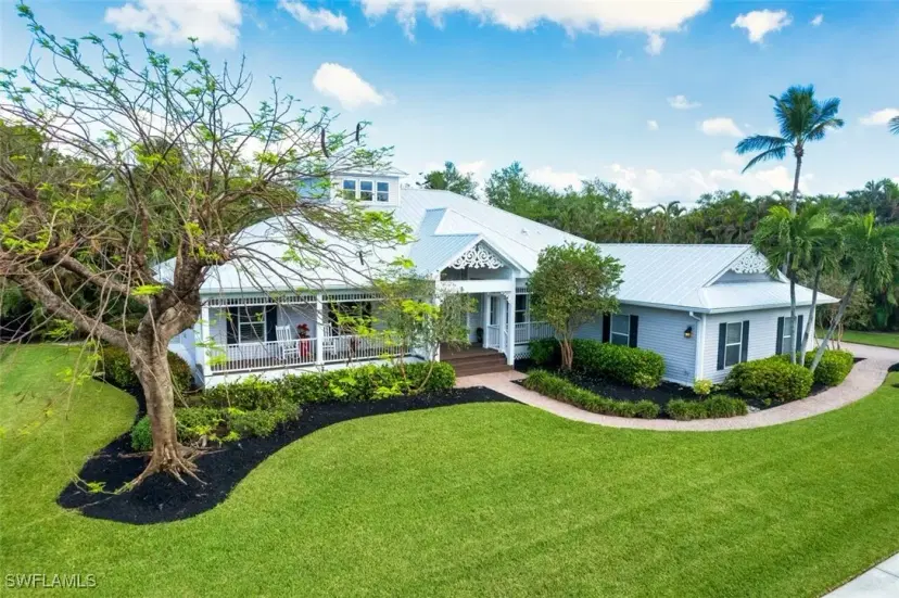 Picture of 12350 Coconut Creek Ct, Fort Myers FL 33908
