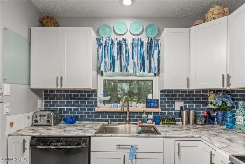 Picture of 209 Tropicana Pkwy W, Cape Coral FL 33993
