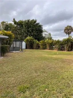 Picture of 4562 Tennyson Dr, North Fort Myers, FL 33903