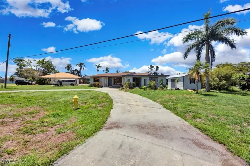 Picture of 289 Coral Dr, Fort Myers FL 33905