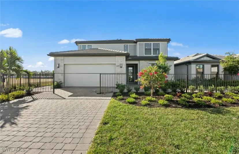 Picture of 11174 Addison Lake Cir N, Fort Myers FL 33966