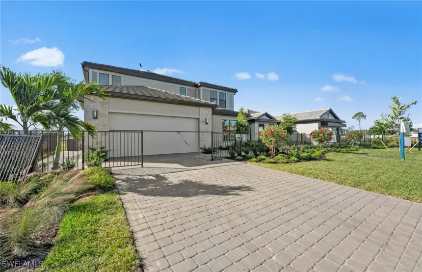 Picture of 11174 Addison Lake Cir N, Fort Myers FL 33966