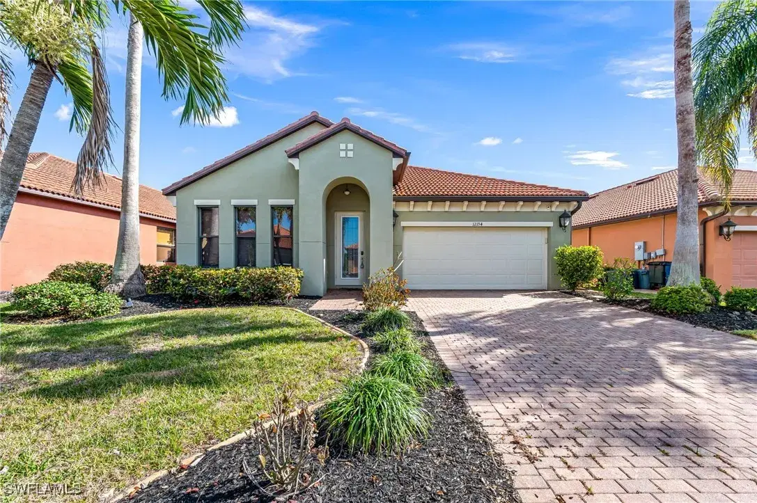 Picture of 12154 Country Day Cir, Fort Myers, FL 33913