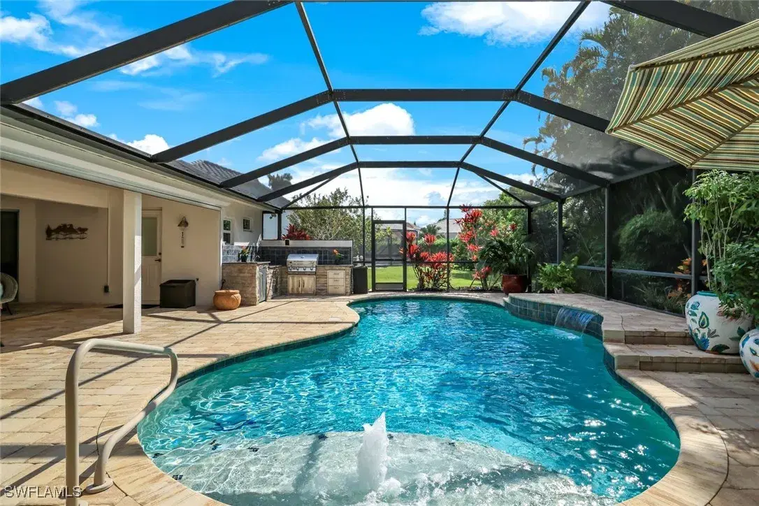Picture of 6653 Huntley Ln N, Naples, FL 34104
