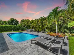 Picture of 1271 12Th St N, Naples, FL 34102