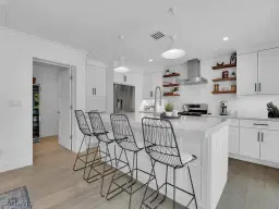 Picture of 1271 12Th St N, Naples, FL 34102