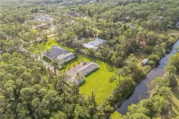 Picture of 1125 Oakes Blvd, Naples, FL 34119