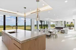 Picture of 5 S Beach Road, Jupiter Island, FL 33455