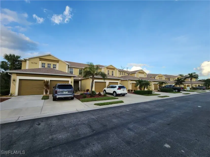 Picture of 14752 Calusa Palms Dr 202, Fort Myers FL 33919