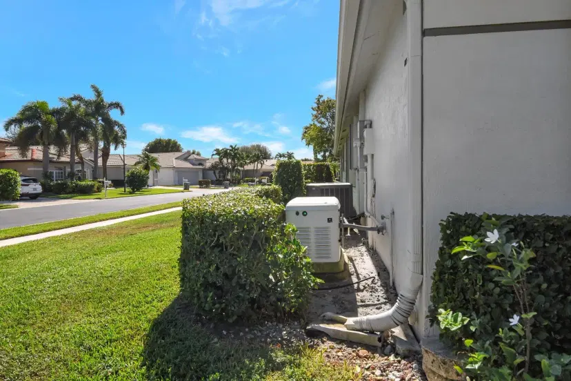 Picture of 5946 Royal Isles Boulevard, Boynton Beach FL 33437