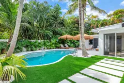 Picture of 103 S Atlantic Drive, Lantana, FL 33462
