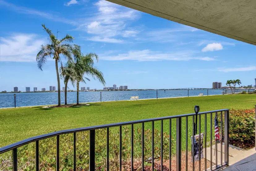 Picture of 801 Lake Shore Drive 104, Lake Park FL 33403