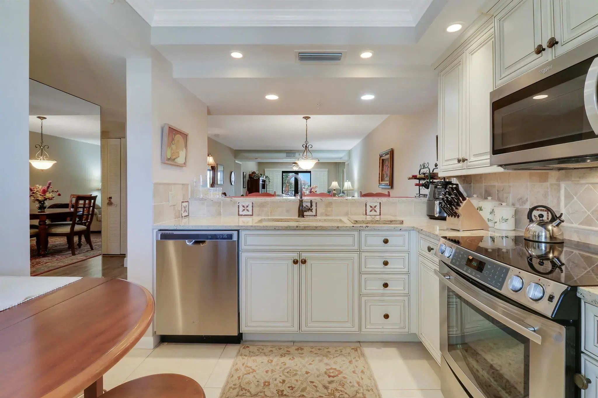 Picture of 601 Seafarer Circle 301, Jupiter, FL 33477