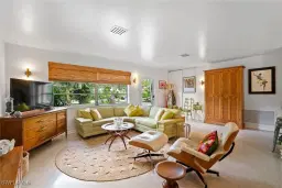 Picture of 1304 Milano Dr, Naples, FL 34103