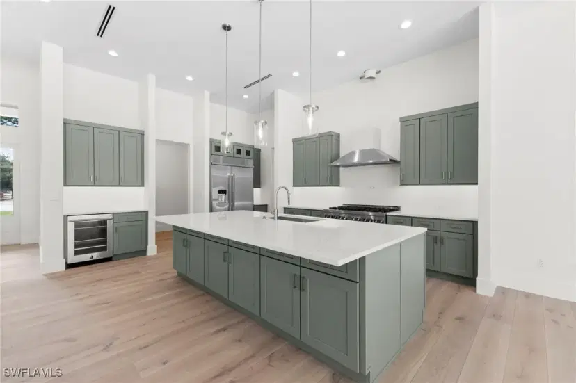 Picture of 3509 5Th Ave Sw, Naples FL 34117