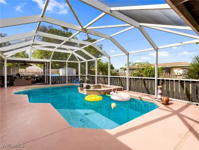 Picture of 1505 SE 43Rd Ter, Cape Coral FL 33904