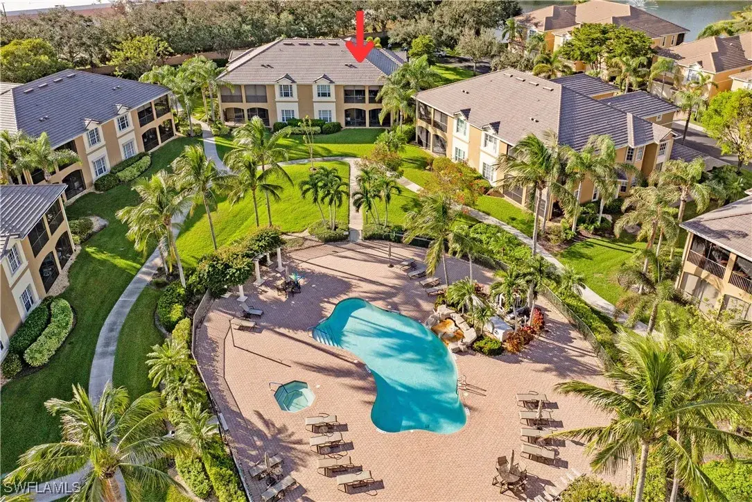 Picture of 5021 Maxwell Cir 3-201, Naples, FL 34105
