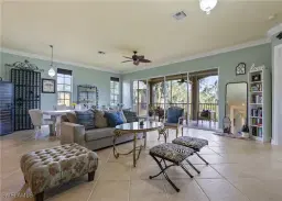 Picture of 5021 Maxwell Cir 3-201, Naples, FL 34105