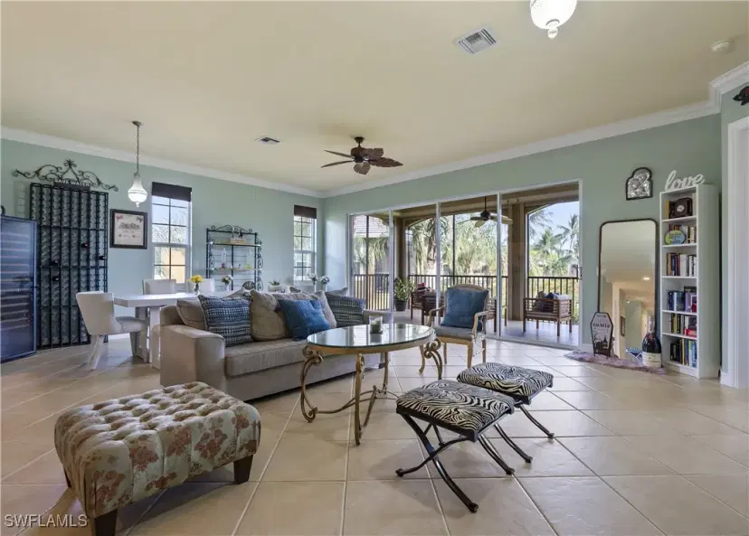 Picture of 5021 Maxwell Cir 3-201, Naples FL 34105