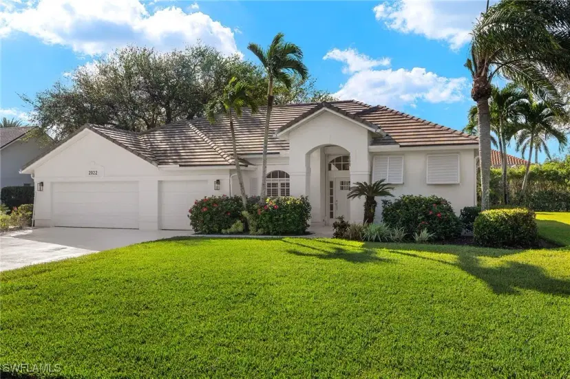 Picture of 2022 Teagarden Ln, Naples FL 34110