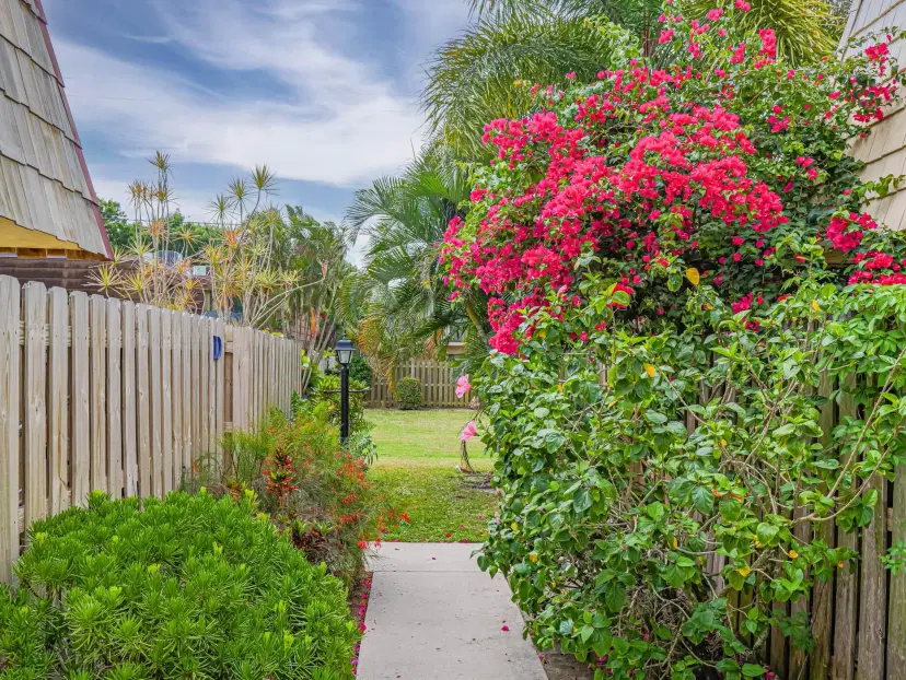 Picture of 1170 6Th Avenue 25D, Vero Beach FL 32960