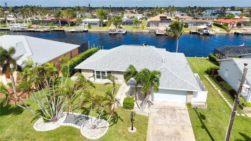Picture of 1935 SE 36Th Ter, Cape Coral FL 33904