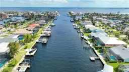 Picture of 1935 SE 36Th Ter, Cape Coral, FL 33904