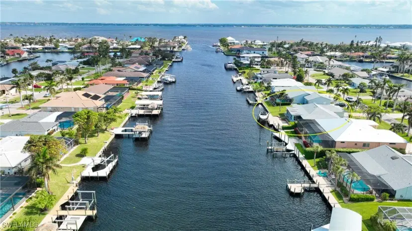 Picture of 1935 SE 36Th Ter, Cape Coral FL 33904